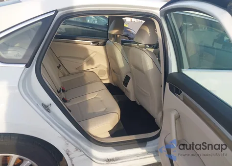 2016 Volkswagen Passat 1.8T Se из США, поврежденный, VIN 1VWBT7A39GC002806